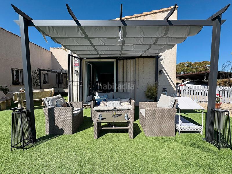 Foto b54610fb-a4fd-4ef7-a0e9-565769c1d18e. Chalet con camino riscaldamento piscina in Biar