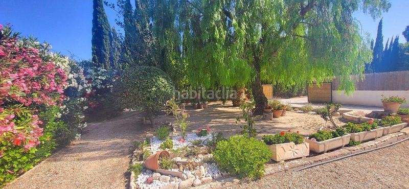 Foto ce66ff0a-2b62-408a-8907-be3d24e62374. Chalet en Novelda