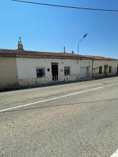 Foto b15f4b0b-eafe-4bda-ac4a-2fec264a24b0. Masía en Jumilla