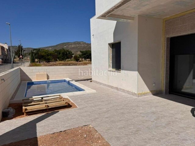 Foto d30475f0-12db-4aaf-ac20-7220100fcb8d. Chalet en Romana (la)