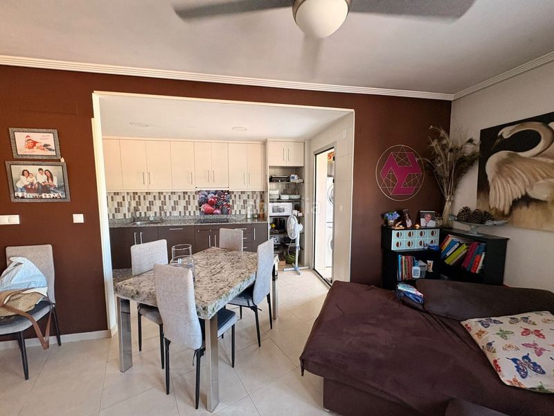 Foto bbd0c2a3-ead4-4c0e-b474-8b5bc58189b5. Apartament a Sax