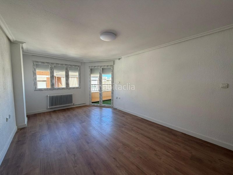 Foto 64f50e7a-d9f1-4524-b31f-2aaf21047925. Apartamento en Yecla