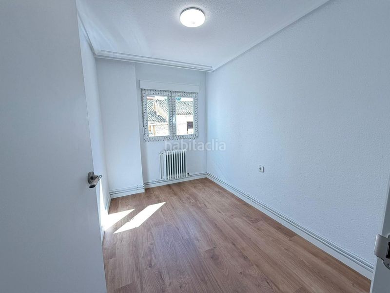 Foto 6ba2b3d5-1d63-405b-88b7-c50bae8bcf7a. Apartamento en Yecla