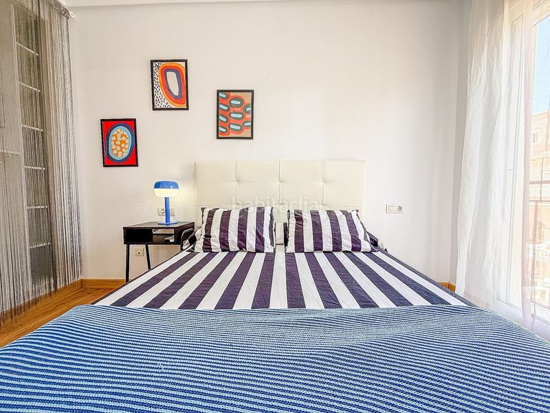 Foto bcd1128c-3fb6-4d69-ae9d-dd87959badec. Casa aparellada a Playa Flamenca Orihuela