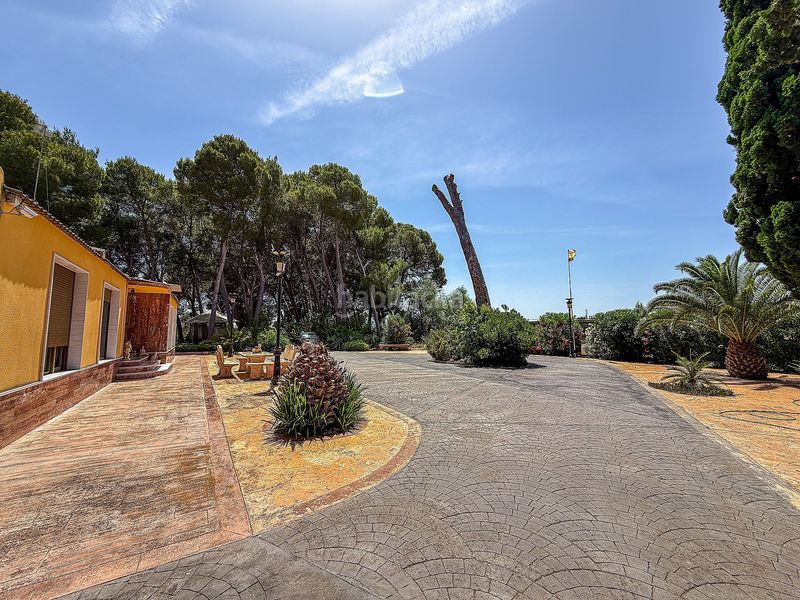 Foto 6403ceca-8b93-4f1c-b858-787a7149f930. Xalet a Yecla