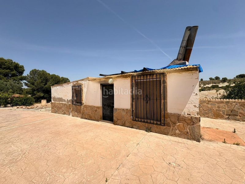 Foto b34d865c-8614-4b0c-a7a5-8a52f9ca3c7c. Masia a Jumilla