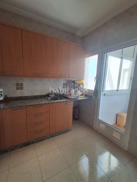 Foto 66b5de11-b483-47e5-97bb-76a7cd60776a. Apartament a Catral