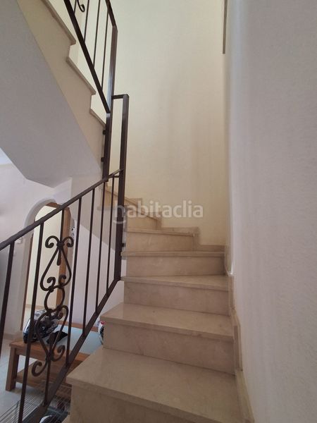 Foto 68638390-dcb6-4a64-9268-76c72f02e5bc. Apartament a Catral