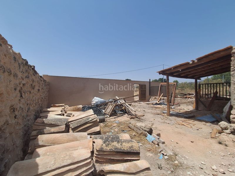 Foto c9f11191-27b1-4fcd-9e17-5a28966df21a. Masia a Pinoso