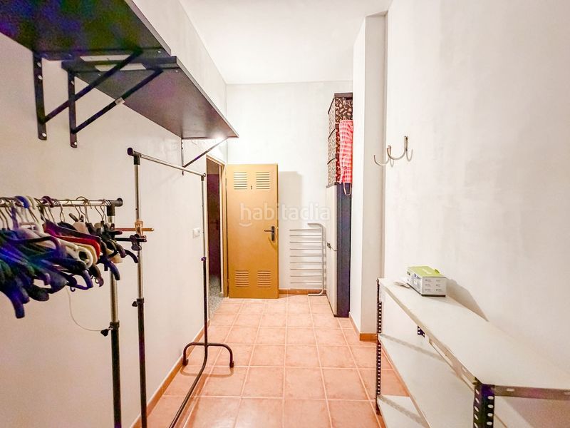 Foto c989196e-419b-47fc-a9a5-a741a579711d. Apartament amb calefacció a Plaza Castelar - Mercado Central Elda
