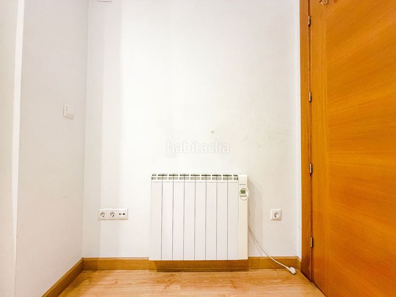 Foto 289e5605-8f41-4cba-a9c0-b7371a87ce8b. Apartment with heating in Plaza Castelar - Mercado Central Elda