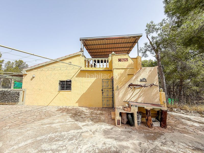 Foto ababc371-efdd-4603-a69c-dab80c13fb9c. Masia a Castalla