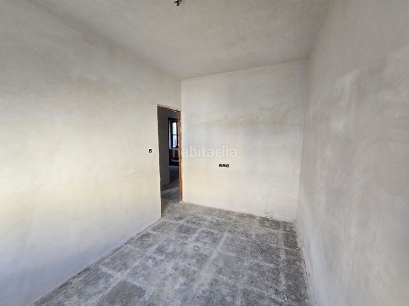 Foto f00372d8-13a6-4884-bb7c-5d70605df1ae. Duplex dans Sax