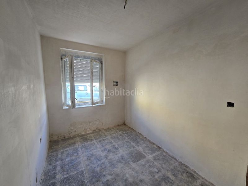 Foto f45fa8cd-5165-442b-bdc9-d03507f5f407. Duplex dans Sax