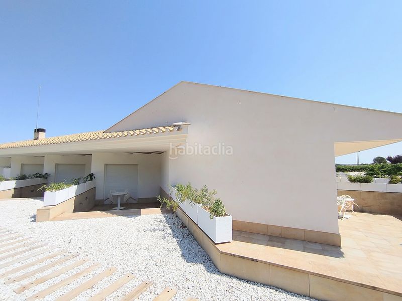 Foto 2c21cdb4-4981-4452-9533-c86123d96741. Masia a Yecla