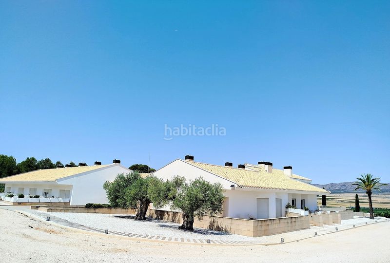 Foto 9dd17ade-a863-46a7-9217-27f923f04973. Masia a Yecla