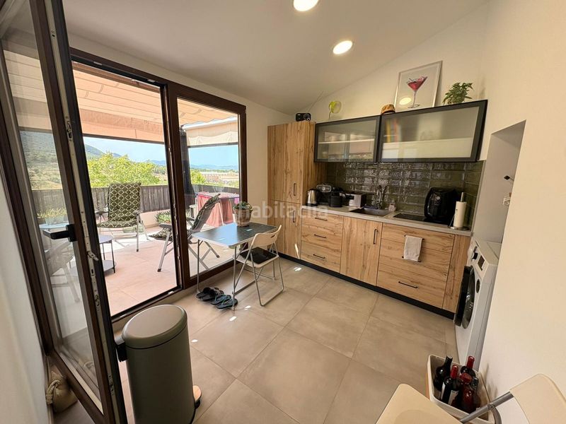 Foto c0e6e3ce-9cb0-401d-bf24-acf04092e237. Duplex in Biar