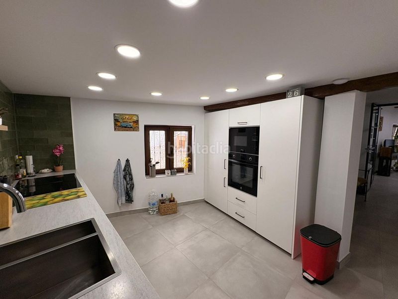 Foto d9d2f48c-d59b-456d-b559-db32a54f1275. Duplex in Biar
