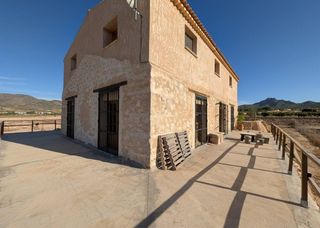 Masia a Salinas