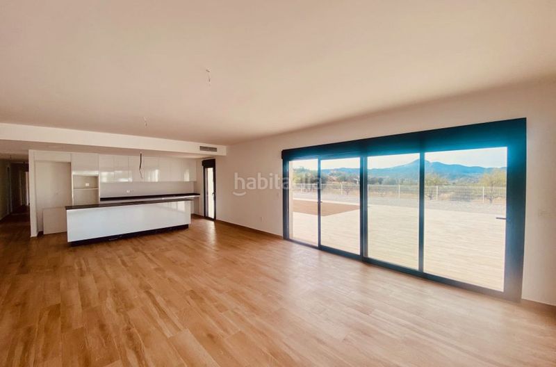 Foto 4bfbd461-d284-453f-b9c5-cd3aa4cc4816. Chalet dans Abanilla