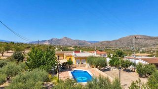 Chalet in Hondón de los Frailes