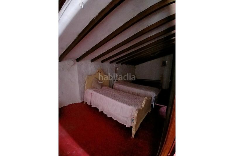 Foto 512886b6-1704-46b5-9886-ca8ec89b0ffb. Masía bonita casa de campo de 6 dormitorios y 1 baño fuera de la red con piscina y gran parcela en Caudete