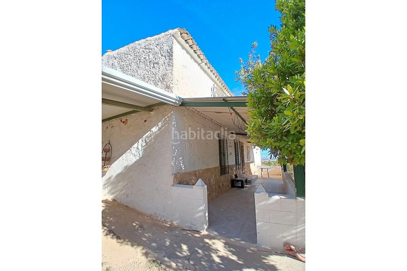 Foto 7fe12016-c32c-40fc-99bf-823184e44999. Masía bonita casa de campo de 6 dormitorios y 1 baño fuera de la red con piscina y gran parcela en Caudete