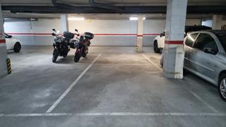 Autoparkplatz  Carrer de josep maria de segarra 45. 2 plazas de aparcamiento en venta