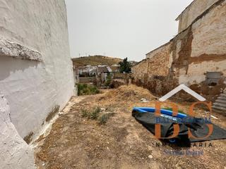 Terreny residencial  Calle cuatro de diciembre. Solar a la venta en alameda pueblo, (málaga)