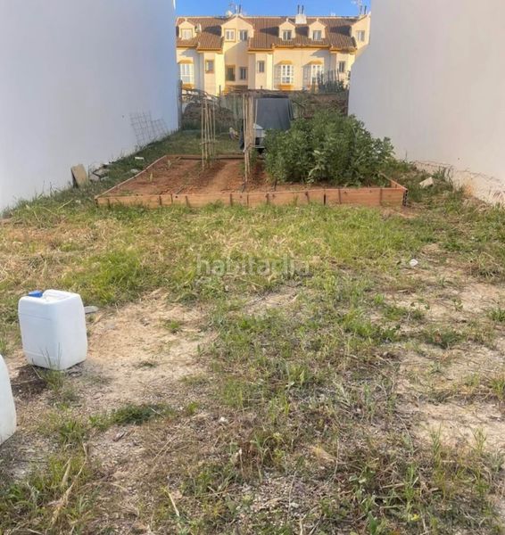 Foto db2d5886-6780-4c18-b053-c50348ece312. Terreny residencial a Fuentemora Antequera