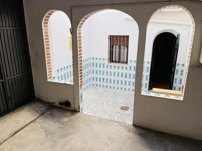 Foto c903d4af-f3ff-4589-b6f8-bc16935fe8ec. House with fireplace parking in Casco Histórico Antequera