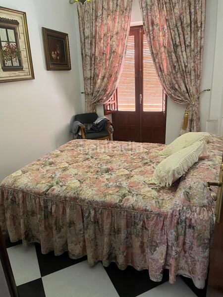 Foto 7a798e2e-60ba-49d5-ad93-4f2c15e19db0. Chalet  adosado en Casco Histórico, (málaga) en Antequera