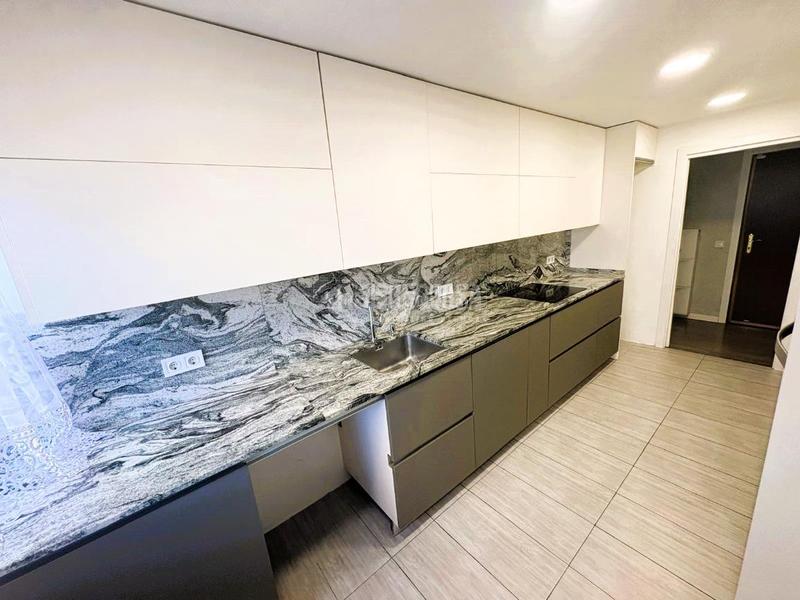 Foto 203c524e-c8b9-4dcb-b0cd-851b31acd98e. Appartamento con riscaldamento in Sur - PAU 4 Móstoles