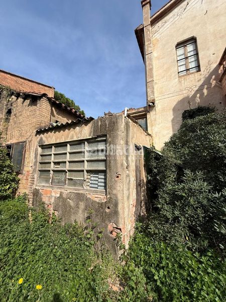 Foto bd3f3219-db2e-40e1-a4bd-fc9e6e35515d. Casa a Centre-Can Nadal Sant Feliu de Llobregat