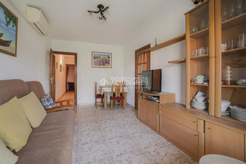 Foto 4f6e7481-bb01-496b-aa57-9a218b6265b2. Pis a La Salut Sant Feliu de Llobregat