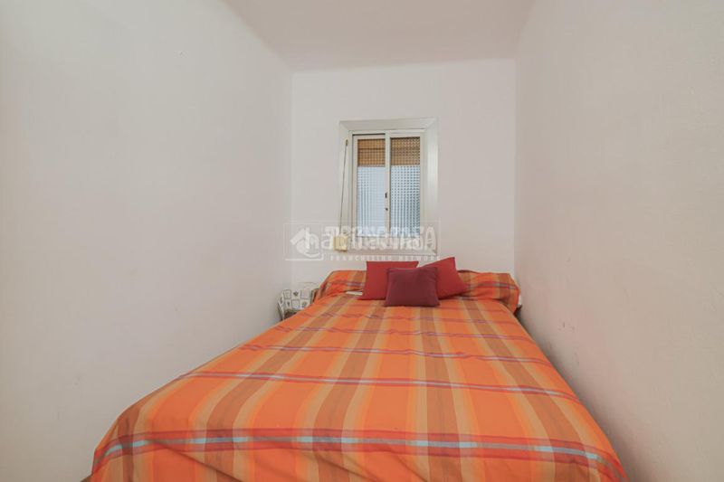 Foto f1791329-f965-480b-b36b-359b7a966443. Pis a La Salut Sant Feliu de Llobregat