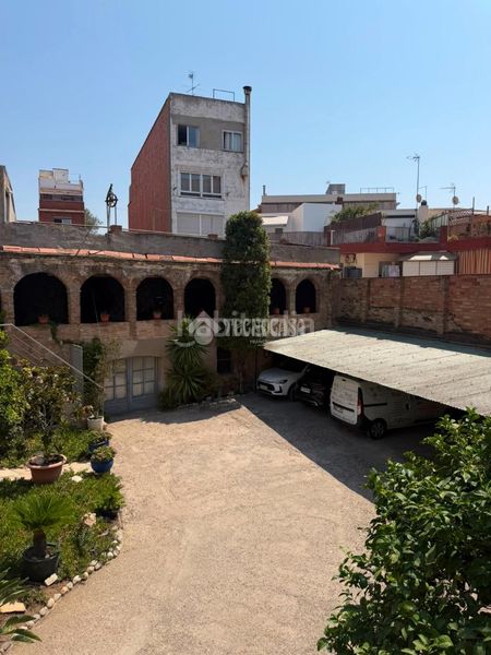 Foto b95e2e2c-0d0e-40e3-a7d0-64b944ad925d. Casa a Centre-Can Nadal Sant Feliu de Llobregat
