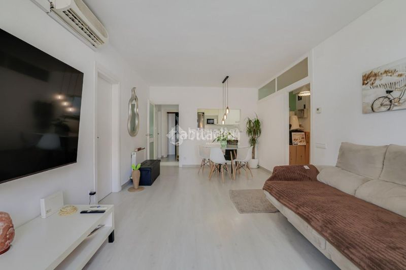 Foto 1ad44081-646d-4096-879d-c20e87981c02. Pis a Centre-Can Nadal Sant Feliu de Llobregat