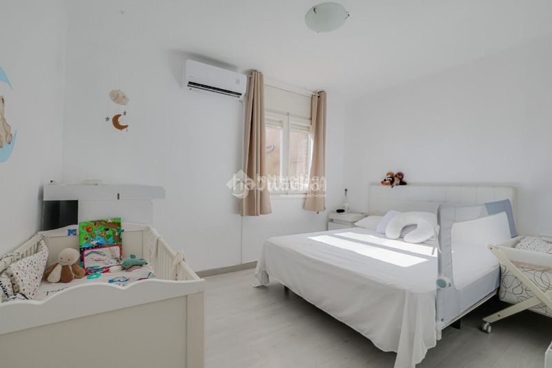 Foto 479b2190-f8ce-40d0-a2eb-1b7337256273. Pis a Centre-Can Nadal Sant Feliu de Llobregat