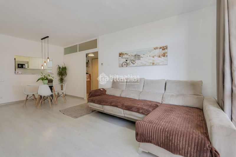 Foto d84f3627-0efd-4684-908b-fb2ed3926e79. Pis a Centre-Can Nadal Sant Feliu de Llobregat
