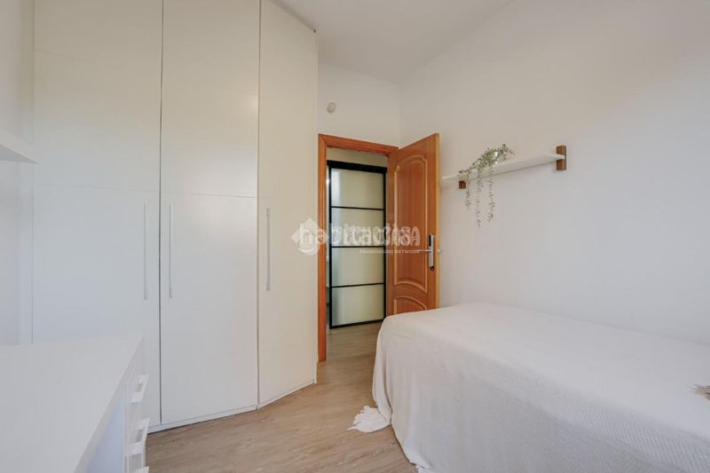 Foto 376d952f-4588-4650-91a0-991568630492. Pis amb calefacció a Centre-Can Nadal Sant Feliu de Llobregat