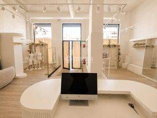 Geschäftsraum in El Rocío - La Milagrosa. Local comercial en venta en jerez de la frontera