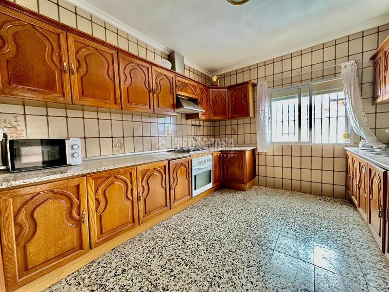 Foto 2e1162aa-ad4d-4b8c-80a8-a4c88ca1250a. Casa bifamiliare in El Rocío - La Milagrosa Jerez de la Frontera
