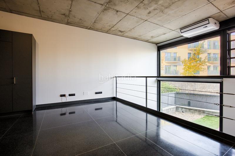 Foto 07a9605a-f1df-4432-ad70-22e3d23302a1. Affitto duplex con riscaldamento in Zona Industrial Alcobendas