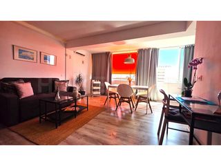 Estudio en La Carihuela - Los Nidos. Encantador estudio reformado con vistas al mar y licencia tur�st