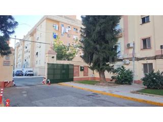 Apartament  Plaza fuerte del. Apartamento en planta baja de 2 habitaciones en málaga.