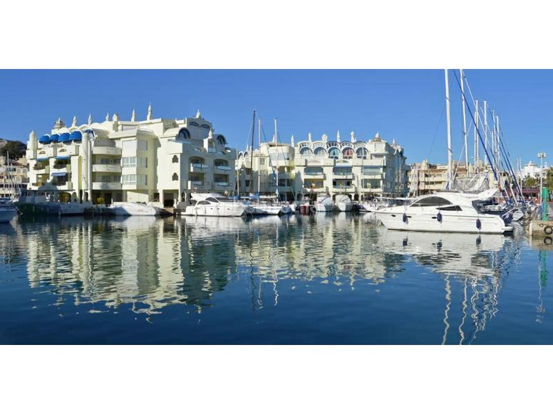 Foto 55fbdbe3-0173-4986-afb9-45a50dd9dd99. Apartamento piso de 2 habitaciones en primera línea de playa. en Benalmádena