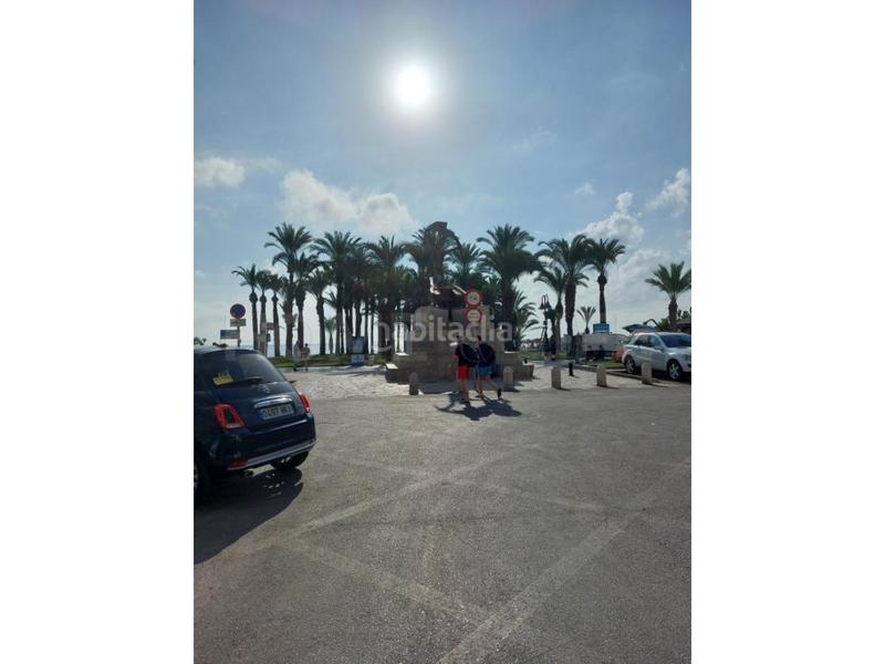 Foto 80e76ee4-7c7d-4885-83c5-3215134cd9c7. Piccolo appartamento con parcheggio in La Carihuela - Los Nidos Torremolinos