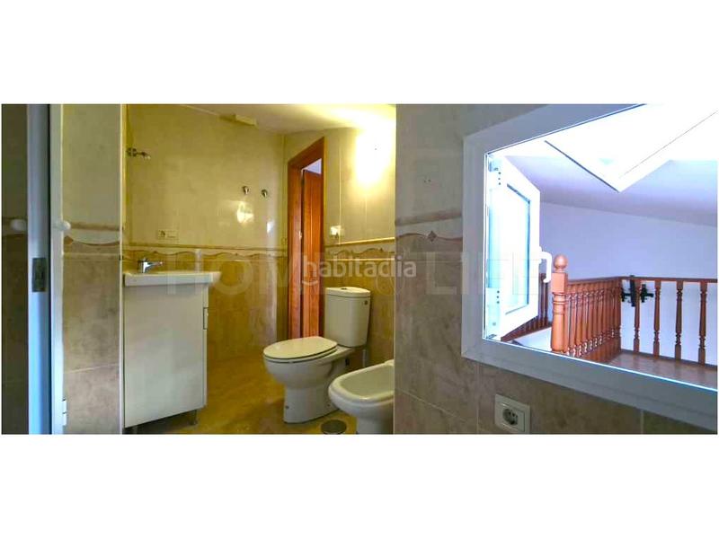 Foto 62acade4-a452-4a50-82fa-e9a2baba54c3. Zweistöckige wohnung in Puerto Marina Benalmádena