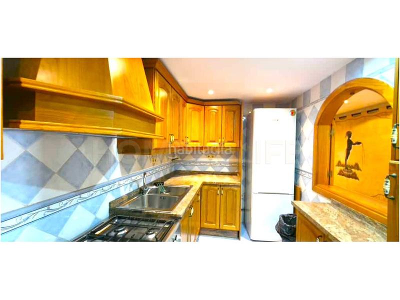 Foto 11d6d7f7-d3ba-4ec7-9b0b-774d771eb848. Dúplex a Puerto Marina Benalmádena